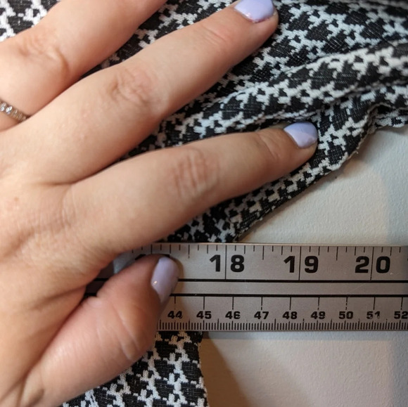 River Island Black & White Tweed Style Fringe Detailed Dress - Picture 9 of 9